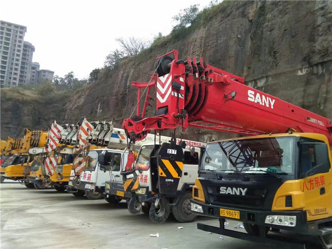 池州市吊车出租按什么计费？台班费、单次费、里程费怎么算？